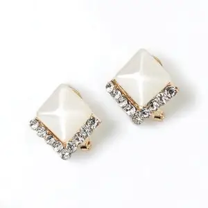 MAGICKAL MOON Women Jewellery Crystal Stud Earrings For Women and Girls (1 Pair)__192
