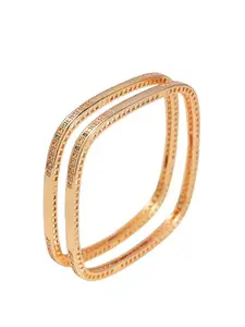 Zeraki Jewels Women's Traditional Gold Plated Riddhi Bangle (Set of 2)