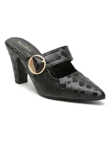 Flat n Heels Womens Black Pumps FnH 2784-BK