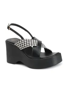Carlton London Women Sandal,Black,UK-5