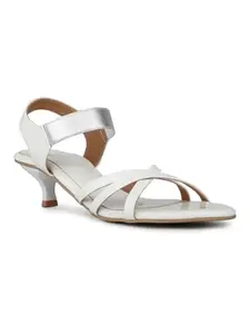 Inc.5 Womens White Party Wear Striped Round Toe Heels