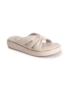 Carlton London Women Sandal,Cream,UK-7