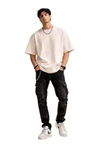 SAVRE Essential White Oversized T-Shirt