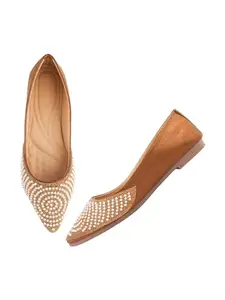 TRYME Designer Voguish Stunning Emboidery with Stone Work Mojari Ethnic Jutti Ravishing Attractive Design For Womens & Girls