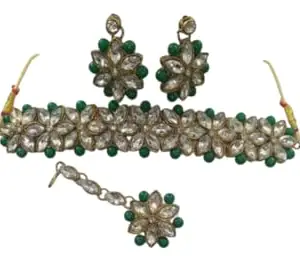Chaha creationns Green & gold Kundan choker