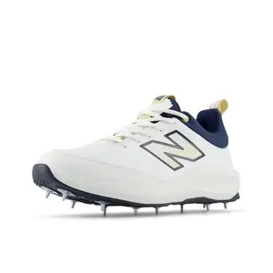 new balance CK4030N5 Cricket Shoes 7 UK