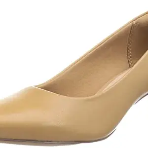 Clarks Women's Light Tan Lea Leather Slip On Shoes (26165399) UK-7