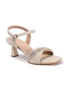 Carlton London Women Sandal,Cream,UK-7