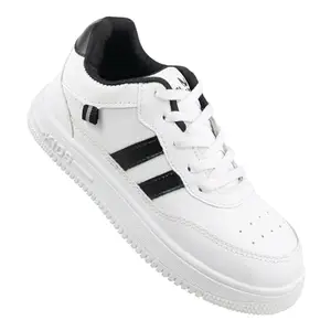 WALKAROO Boys White Black Casual Shoe (WY3341) 5 UK