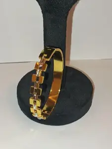 Elegant Gold-Plated Crystal Link Bracelet, Geometric Square Design, Fashion Jewellery