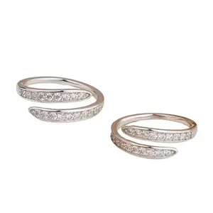 SILVER SHEEN Silver Luna Shine Toe Ring