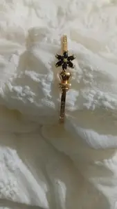 WOMENS BARCELET GOLD POLISH