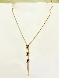 Sassy__Selection | Sterling Golden Chain with Pendant – Elegant Jewelry for Everyday & Special Occasions, timeless elegance to your collection with this authentic chain pendant. Expertly crafted, this piece combines sophistication and versatility, making it perfect for both casual wear and formal events.