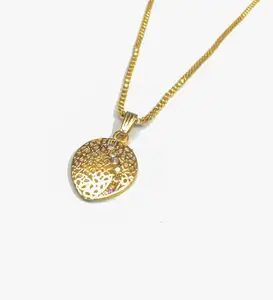 Gold-Plated Chain Necklace with Filigree Pendant, 45 cm