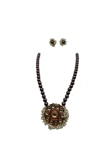 Woman necklace set