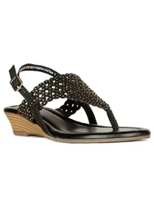 Bata WomenGIRONA SANDAL ESandal UK 5 Color Black (6616706)