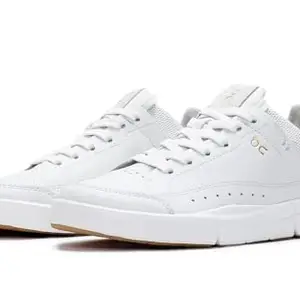 ON The Roger Centre Court 1 Women's Running Shoes, Ice | Chalk, 3