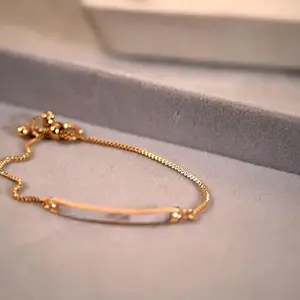 Maze Half White Line Adjustable Bracelet