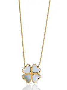 QUERALT Lucky Hearts Clover Necklace Golden Charm Four-Leaf Pendant sleek gold chain with a four-leaf clover pendant