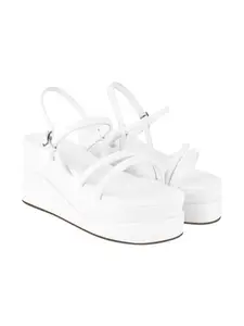 Shoetopia Women's Slip-On Sandal (2 Uk)