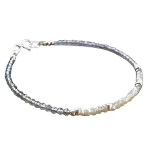 LKBEADS Mystic Champagne Quartz & Labradorite bracelet with Silver clasp - 2.5-3mm Rondelle beads- Faceted Cut -7 Inch Bracelet– Healing, Fashion, Gift, Spiritual, Yoga|LK_STACK_08262