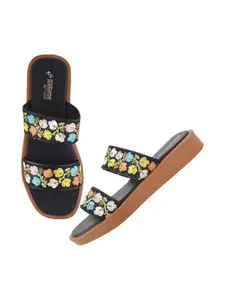 SilverArrow Women's Walko Flats Sandals (6Nodift0945_Black_7 UK)