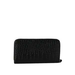 Haute Sauce Women Black Textured Vegan Leather Wallet for Casual Wear | Zip Closure | Slim and Easy to Fit in Hand & Bags | Latest Stylish Purse with Pocket & Multiple Card Holders for Ladies