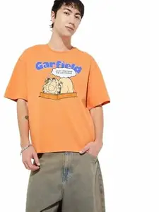 Max URB_N Men Garfield Print T-Shirt