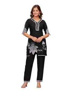 BhumikaEnterprise Women's Cotton Floral Printed Short Straight Kurti with Pant