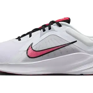 Nike Quest 5-White/FIRE RED-LT Smoke GREY-BLACK-DD0204-104-12UK