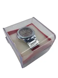 Timeless Elegance – Classic with Date Display Analog Watch - for Men | Battery-Powered Quartz Movement with Brown Dial | Perfect Gift