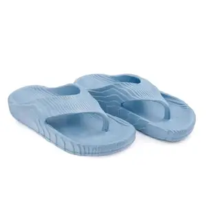 Travelkhushi Men's Textured Soft Comfortable Flip Flops Cushioned slippers lighweight Antiskid waterproof Mens & womens