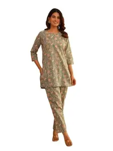 Women Trendy Printed Cotton Blend Straight Short Kurta Set Grey1 XS