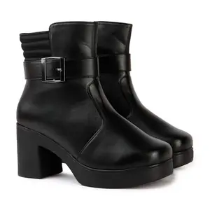STRASSE PARIS Women’s Ribbed Ankle Collar Boots | Sleek Buckle Design with Textured Style,5