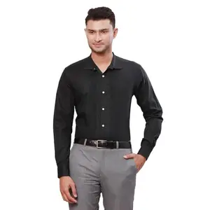 Park Avenue Men Slim Fit Solid Pattern Pure Cotton Wing Collar Formal Shirt (Size: 44)-PISW00600-K9 Black