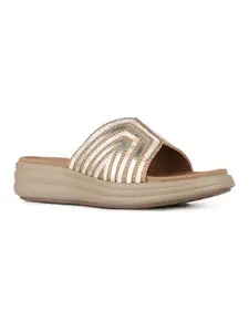 Inc.5 Womens Golden Casual Embellished Round Toe Sandals