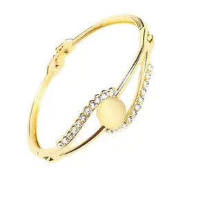Crystal Rhinestone Gold-Plated Bracelet, 18 cm Circular Bangle, Fashion Cuff for Women