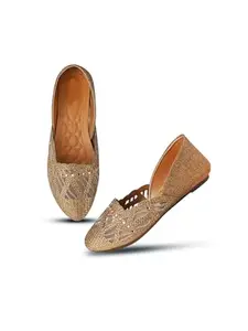 FROH FEET Women's Bellies Sandals with Comfortable Soles, Attractive Designs, and Stylish Bellies for Fashionable Comfort