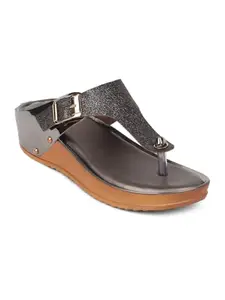 iconics Women Fashion Sandal,Gunmetal,UK-8