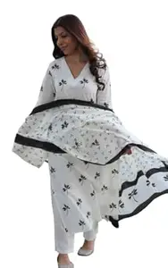 SANGOURI Women Floral Printed Kurta and Pant Set with Dupatta