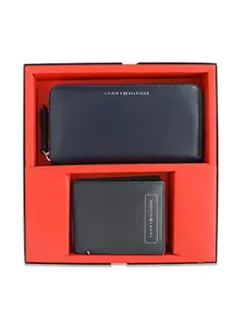 Tommy Hilfiger Joaquin Unisex Leather Gift Set Include Mens Wallet and Womens Wallet Navy/Navy