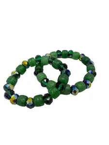 AAKAI Handcrafted Green Aventurine and Crystal Stretch Bracelet, Iridescent Glass Beads, Fashion Jewellery (GREEN)