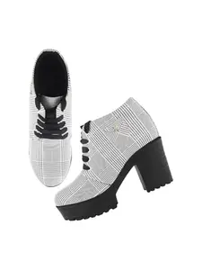 SELFIEE Stylish & Comfortable Fashion Block Heel Boots For Womens & Girls