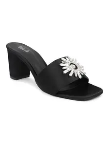 INC.5 Women Black Embellished Party Block Heels
