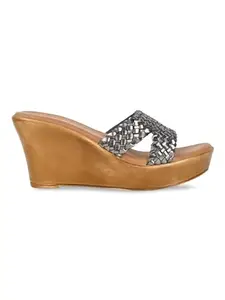 ROCIA By Regal Gun Metal Women Woven Platform Sandals