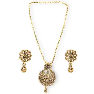 ACCESSHER Gold-Plated Kundan Chaand Pendant Necklace Set With Earrings | Traditional Design with Stones and Beaded Chain | Jewellery Set for Women and Girls (White)