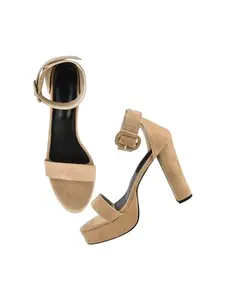 TRYME Ravishing Stylish Block Heel sandals Casual Voguish Comfortable Sole Party Heels for Girls & Women