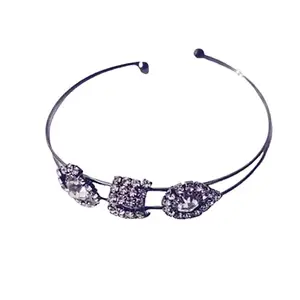 Asiza Small Adjustable Kada Bracelet Worked With Artificial Stone Suitable for Girls Ages 6 to 12 Years