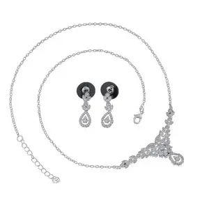 Jewellery Set Classic Style American Diamond Handcrafted Circle Necklace Set for Women