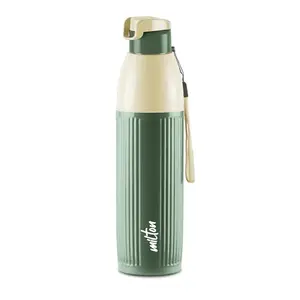Milton Steel Sierra 900 Insulated Inner Stainless Steel Water Bottle, 1 Piece, 630 ml, Green| Easy Grip | Leak Proof | School | Office |Treking | Travel Bottle